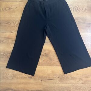 Banana Republic Black Wide-Leg Cropped Trousers Size 14